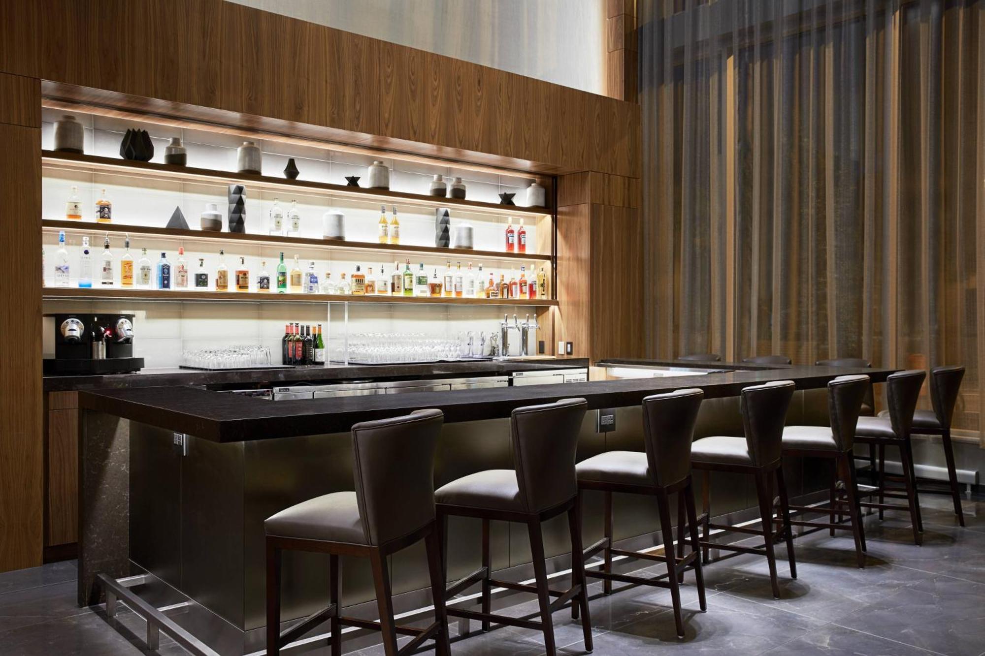 Ac Hotel By Marriott Madison Downtown Bagian luar foto