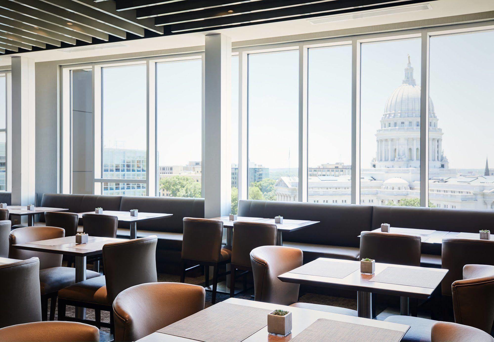 Ac Hotel By Marriott Madison Downtown Bagian luar foto